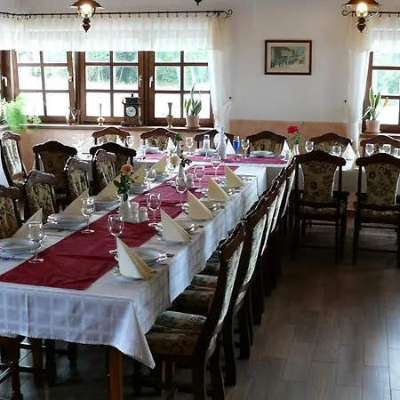 Kadarta Vendeglo Panzio Frühstückspension Veszprém