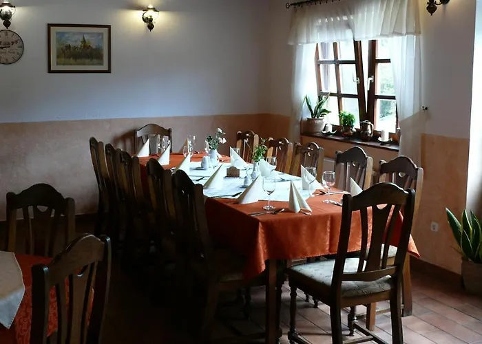 Kadarta Vendeglo Panzio Bed & Breakfast 3*