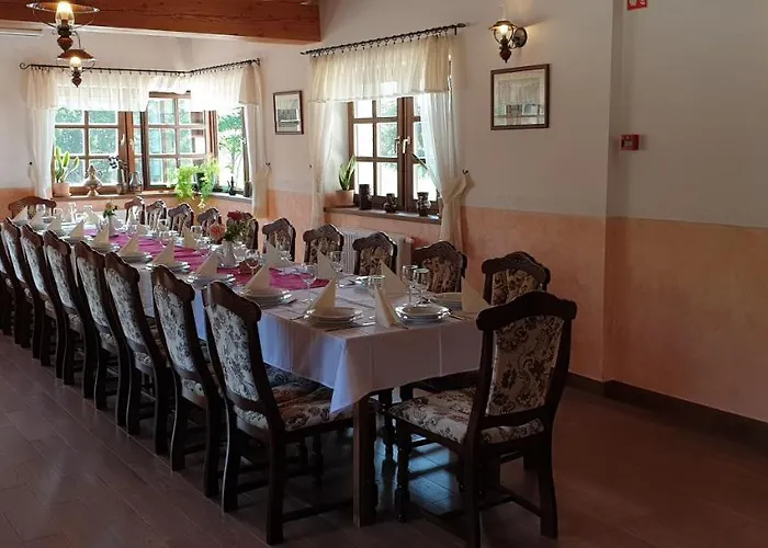 Kadarta Vendeglo Panzio Veszprém