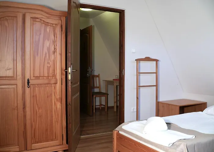 Kadarta Vendeglo Panzio Bed & Breakfast