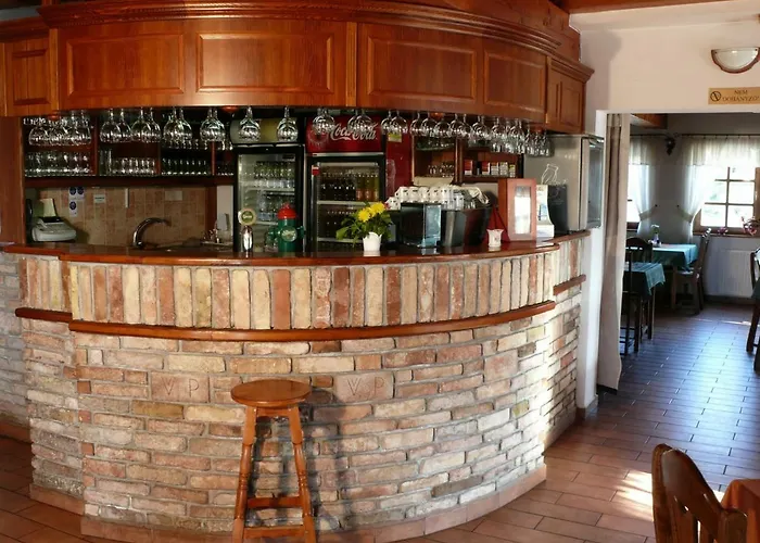 Kadarta Vendeglo Panzio Bed & Breakfast